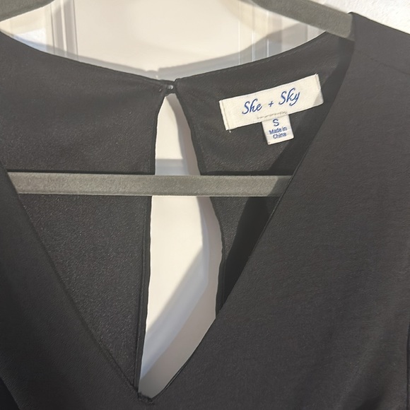 ๐๐ก๐+๐๐ค๐ฒ ๐๐ฎ๐ฆ๐ฉ๐ฌ๐ฎ๐ข๐ญ ๐๐จ๐ง๐ ๐๐ฅ๐๐๐ฏ๐ ๐๐ฅ๐๐๐ค ๐ฌ๐ณ ๐๐ฆ ๐๐๐ - Picture 5 of 6